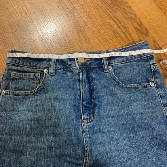 Dynamite skirt - Picture 2 of 4